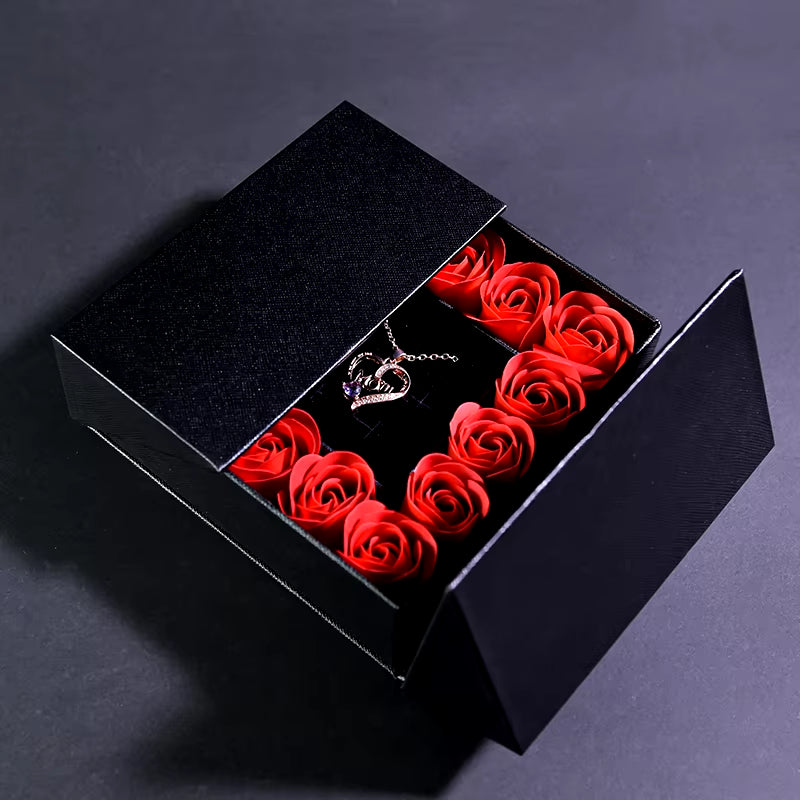 Timeless Necklace Rose Gift Box